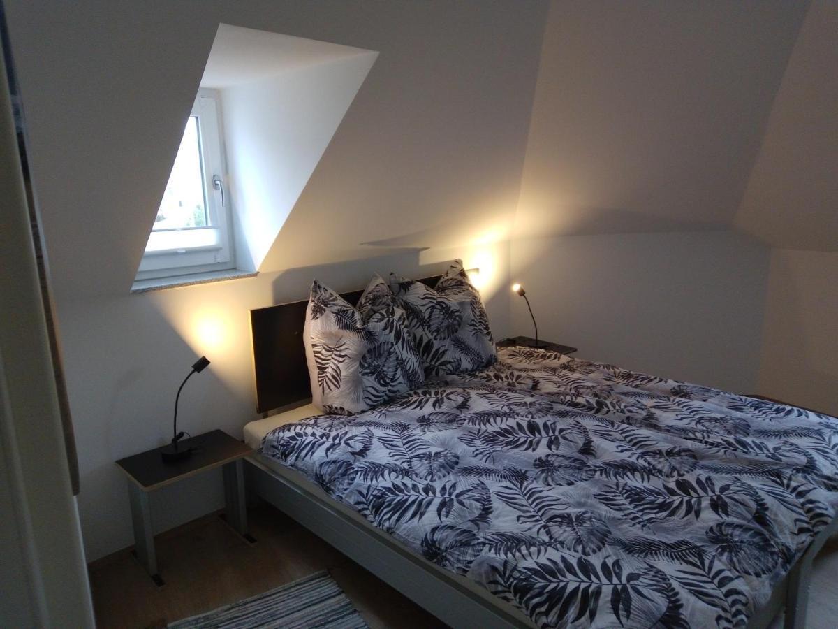 באד אמס Ferienwohnung Im Roten Haus, Die Therme Ist Fusslaeufig In Wenigen Minuten Erreichbar מראה חיצוני תמונה